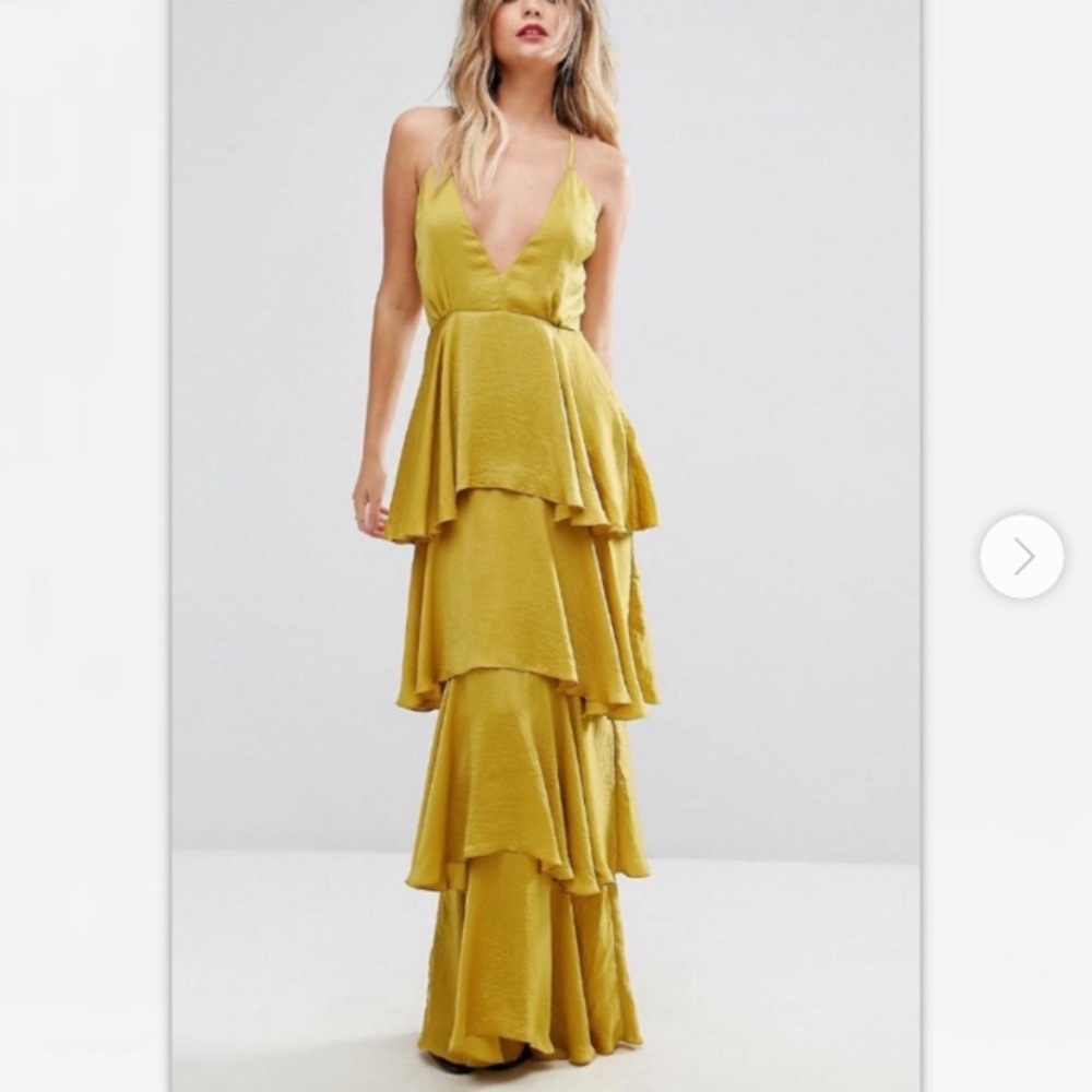 Misguided yellow tiered maxi dress